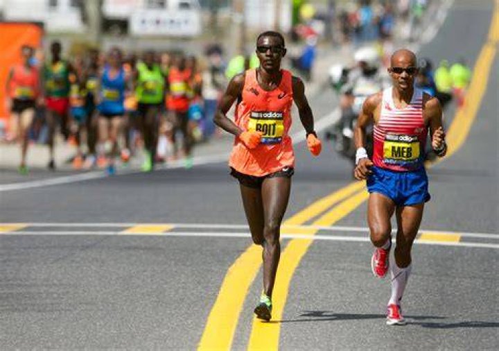 boston marathon runners 12