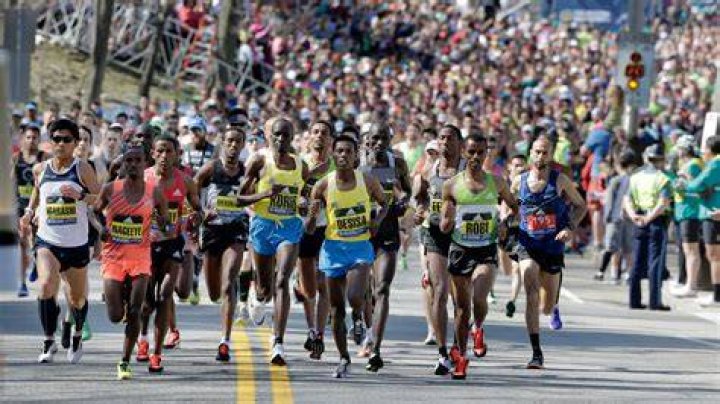 boston marathon runners 2