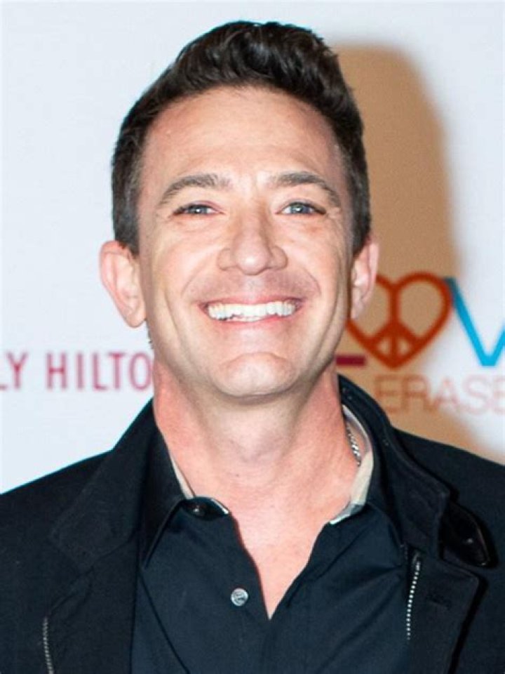 What Happened To David Faustino After Married... With Children?